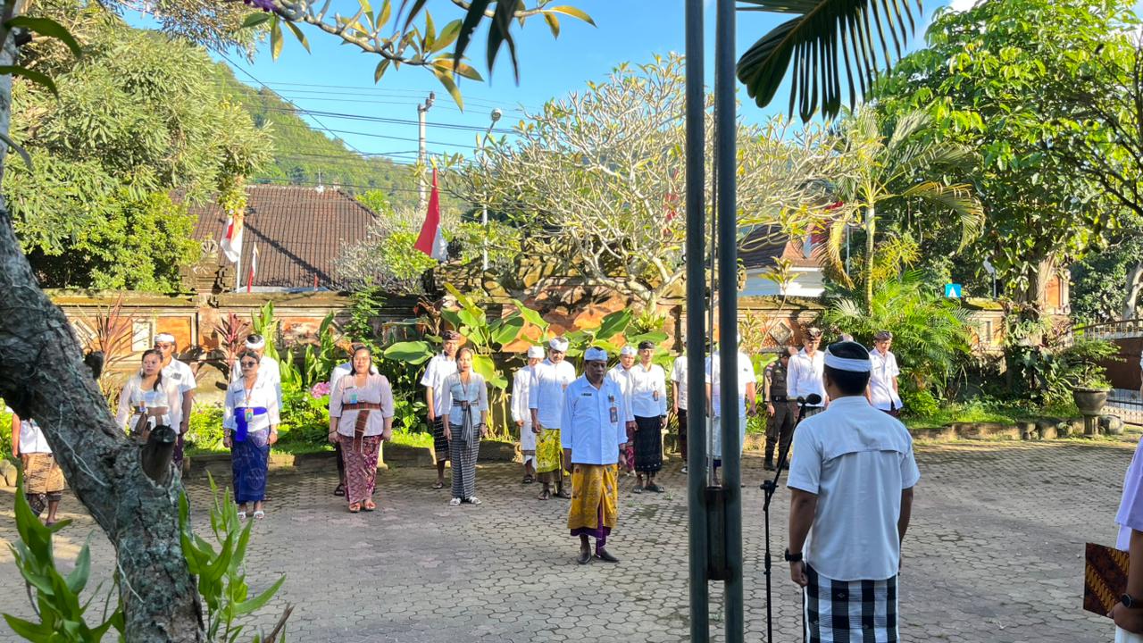 Memperkuat Ketahanan Keluarga, Kecamatan Dawan Gelar Upacara Peringatan HARGANAS Ke-33